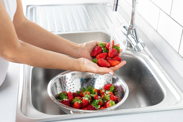 lave-linge - colander photos et images de collection