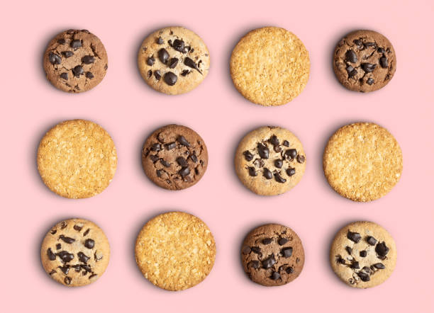 istock Cookies on pink with clipping path 1170538262