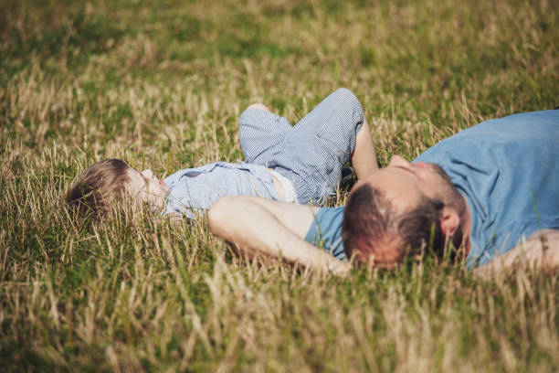 istock Single father and son hanging out outdoors 1170570149