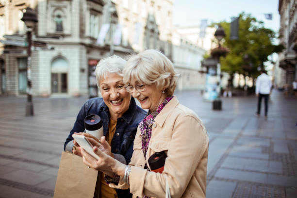 istock Friends in the City 1170572218