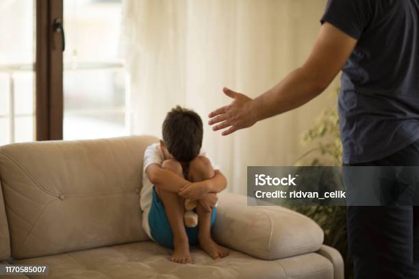 Im Sorry Dad Stock Photo - Download Image Now - Child, Parent, Violence