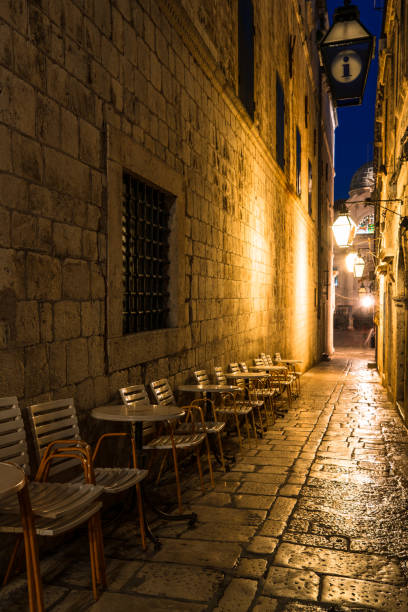 istock Alleyway dubrovnik at night 1170596175