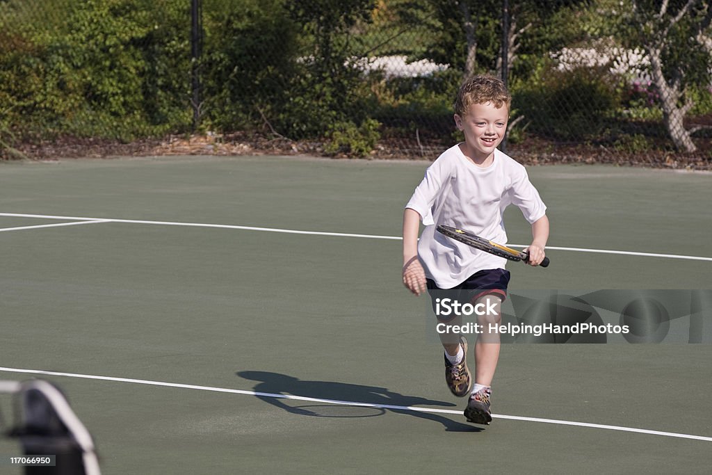 남자아이 테니스 선수 - 로열티 프리 6-7 살 스톡 사진
