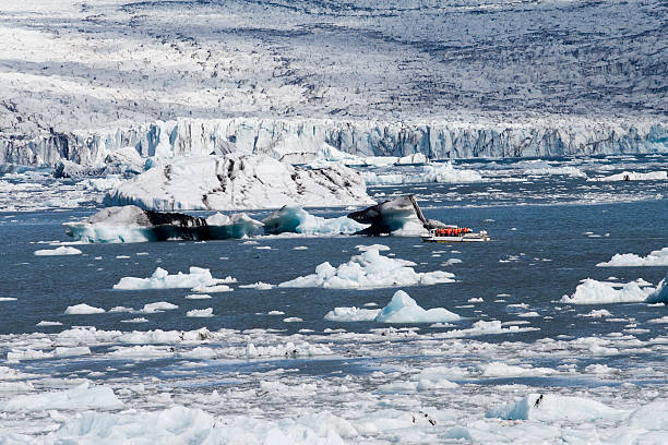 istock Jokulsarlon in Iceland 117068077