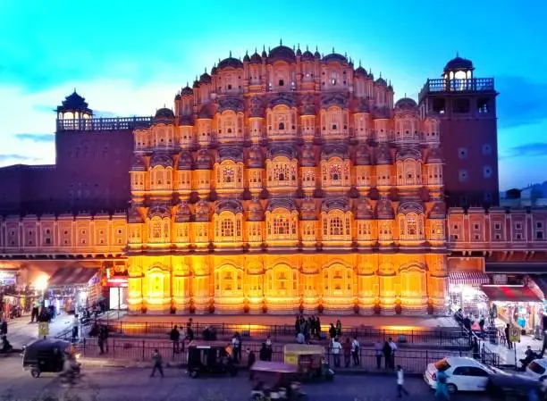Front view of HawaMahal from wind view cafe.