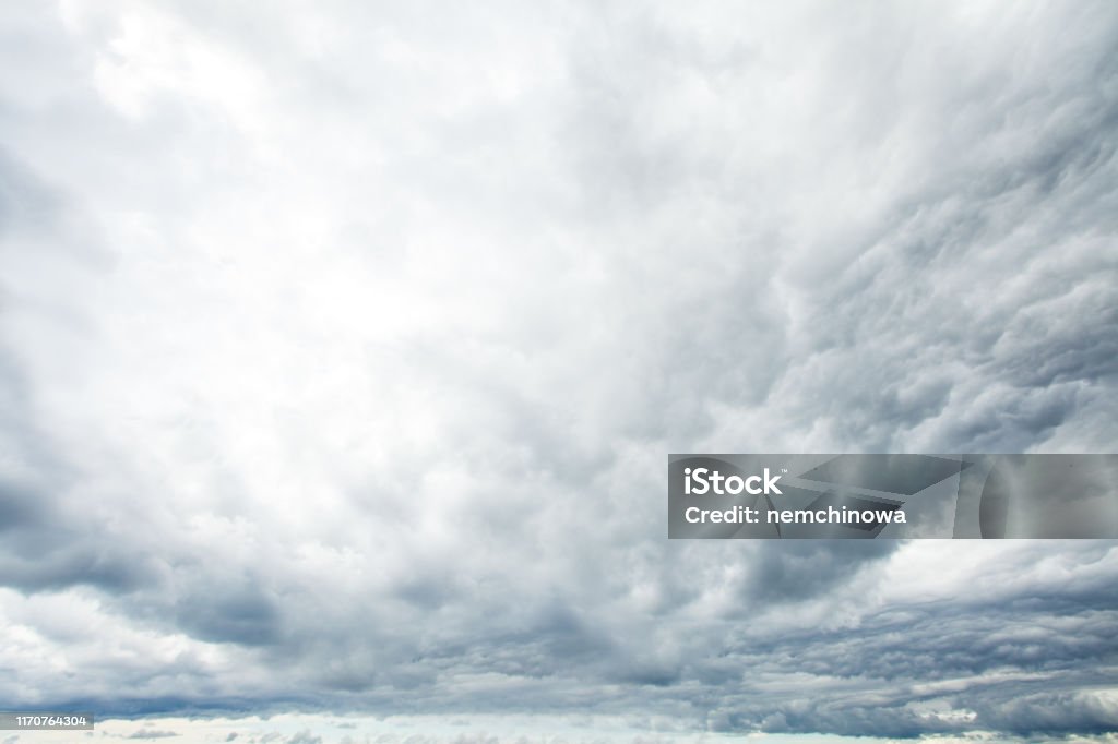 Nền Mây Trời Xám Phong Cảnh Tuyệt Đẹp Với Những Đám Mây Trên Bầu Trời Hình  ảnh Sẵn có - Tải xuống Hình ảnh Ngay bây giờ - iStock