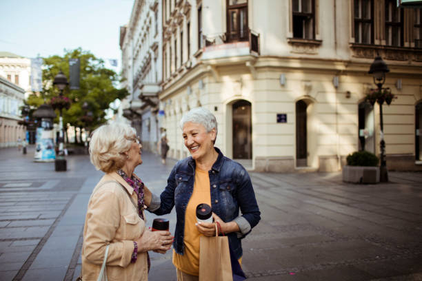 istock Friends in the City 1170802340