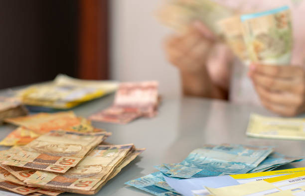istock Real - Brazilian Currency 1170815914