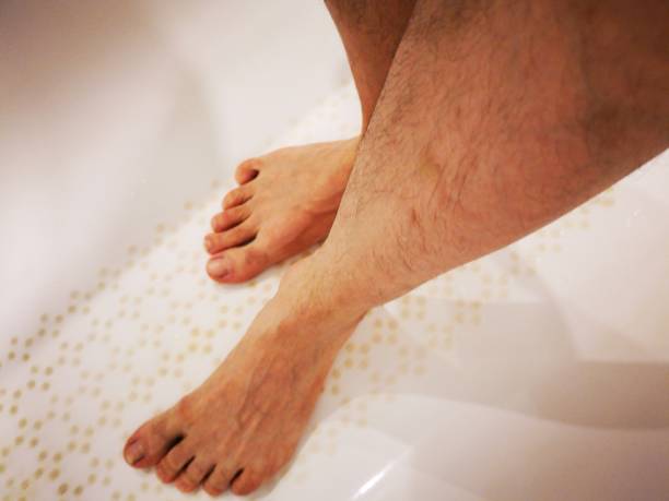 istock Human foot in bathtub 1170900592
