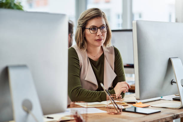 istock She's determined to beat her deadlines 1170905864