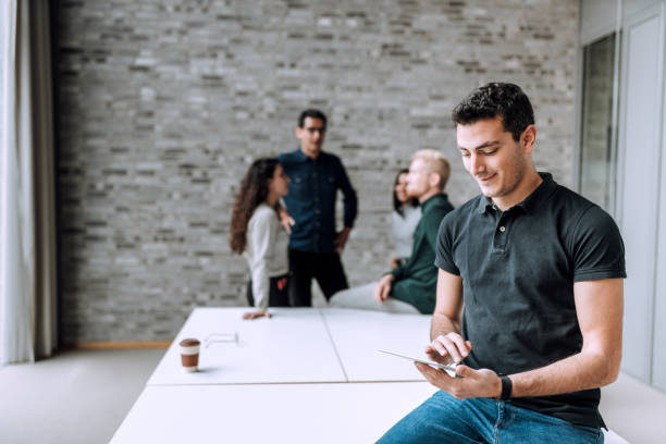istock Businessman working at startup office 1170933605