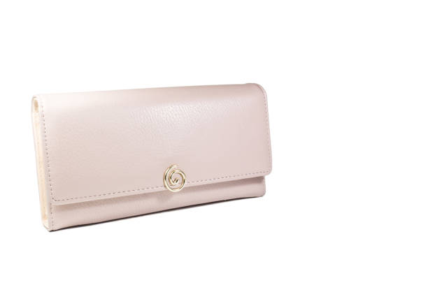 istock Large pale pink purse with its spiral-shaped padlock 1170934583