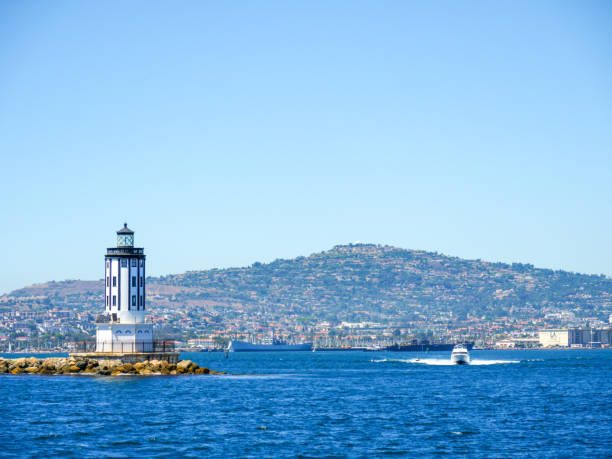 los angeles harbor lighthouse - long beach california lighthouse los angeles county imagens e fotografias de stock