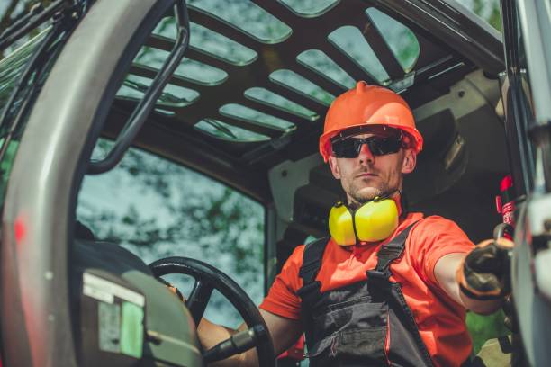 Building Machine Operator 3,100+ Construction Vehicle Operator Stock Photos, Pictures & Royalty ...
