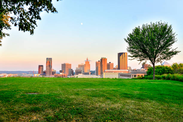 istock Nature and St. Paul City Skyline from High Angle 1171026232
