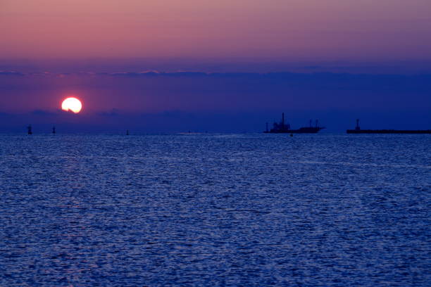 istock Early morning sea 1171028442