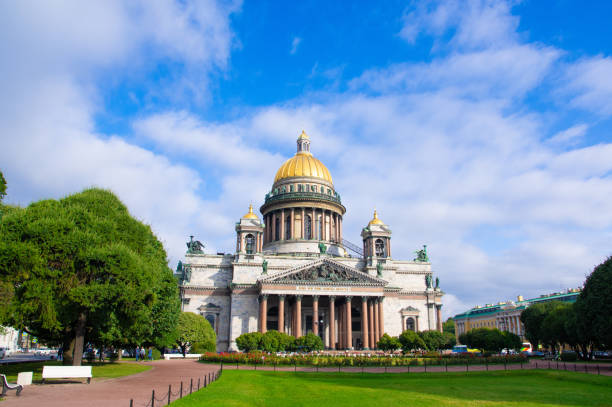 istock Saint Isaac's Cathedral in saint petersburg 1171032455