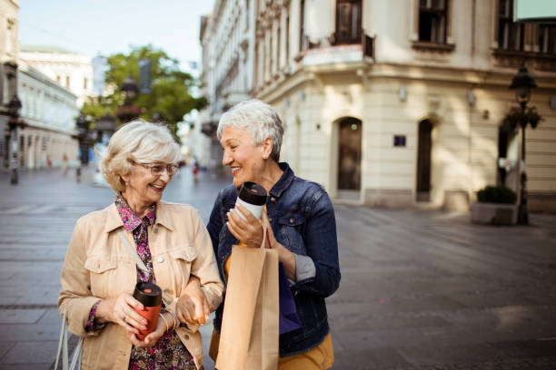 istock Friends in the City 1171047121