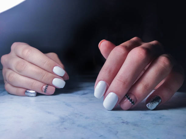 istock manicure with delicate pink design 1171079627