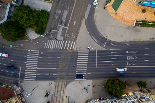 istock Flying over city area 1171088426