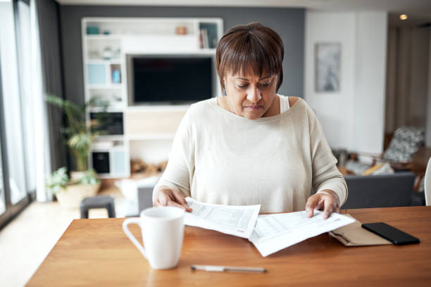 istock Staying on top of her finances 1171124382