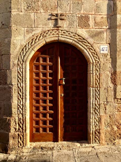 istock GREEK DOORS 1171136481
