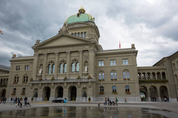 curia confoederationis helveticae es el edificio gubernamental de suiza en berna - berne swiss culture parliament building switzerland fotografías e imágenes de stock