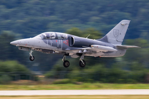 Aero Vodochody L39zam Albatros 4707 Của Không Quân Slovakia Trưng Bày Máy Bay Phản Lực Huấn Luyện Tại Siaf Slovak International Air Fest 2019 Hình ảnh Sẵn có - Tải xuống Hình Aero Vodochody L39Zam Albatros 4707 Của Không Quân Slovakia Trưng Bày Máy Bay Phản Lực Huấn Luyện Tại Siaf Slovak International Air Fest 2019 Hình Ảnh Sẵn Có - Tải Xuống Hình