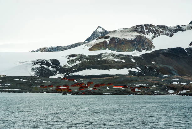 istock Sea and mountain coast, Deception Island 1171200575