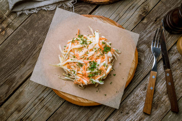 coleslaw salad with cabbage and carrots