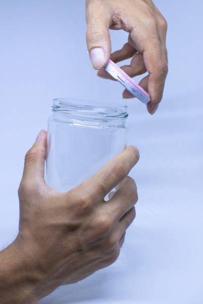 jar and hands