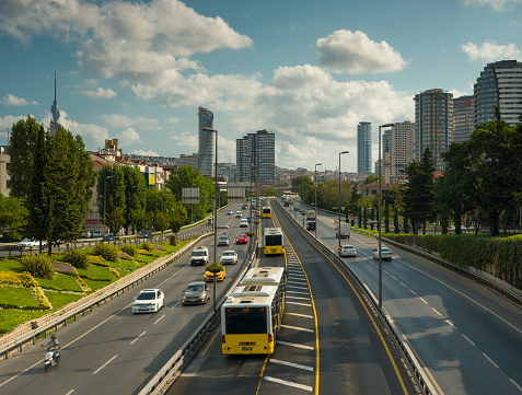 Istanbul normal traffic, Kadikoy district ring road, Metrobus line , Istanbul