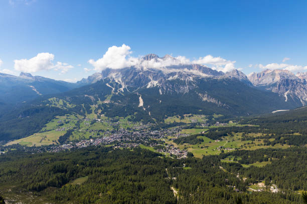 istock Dolomites - Cortina D'Ampezzo - Italy 1171356163