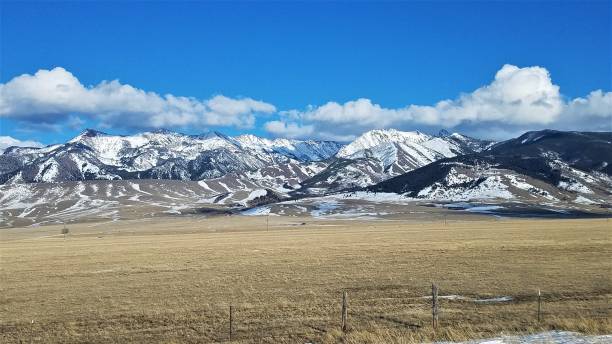 istock Winter mountain vista 1171386873