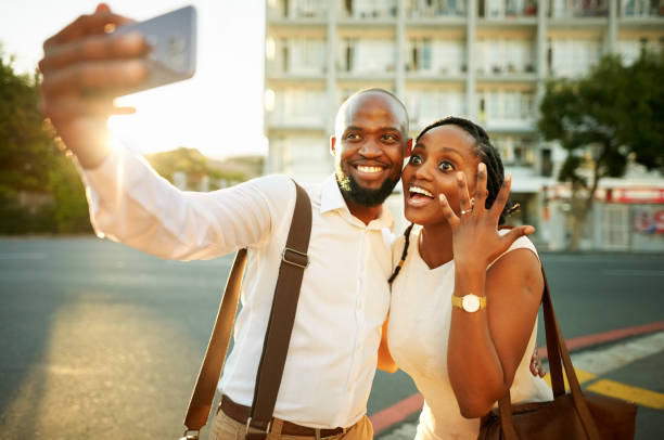 istock Sharing their news with friends 1171408943