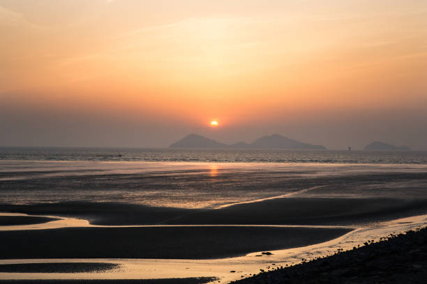 istock Sunset and the sea 1171411532