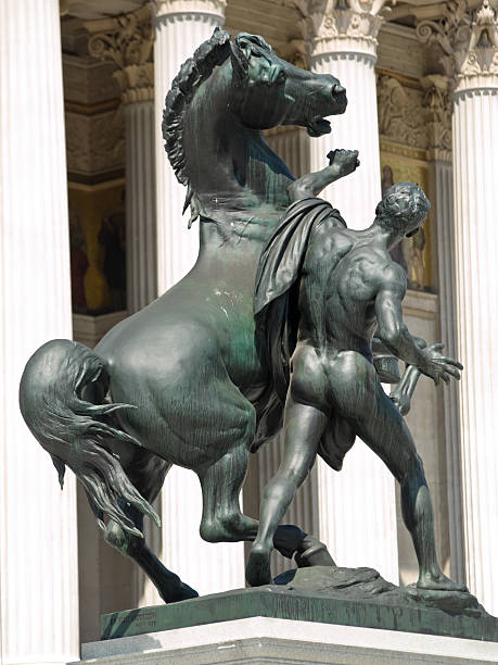 istock Austrian Parliament Bronze horse statue 117141836