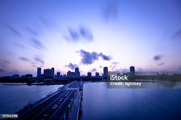 Foto de St Petersburgcentro Da Cidade e mais fotos de stock de Flórida - EUA - Flórida - EUA, Nuvem, Arquitetura