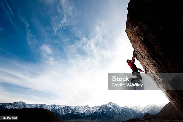 Foto de Tempo De Permanência e mais fotos de stock de Montanhismo - Montanhismo, Escalar, Escalação em rocha