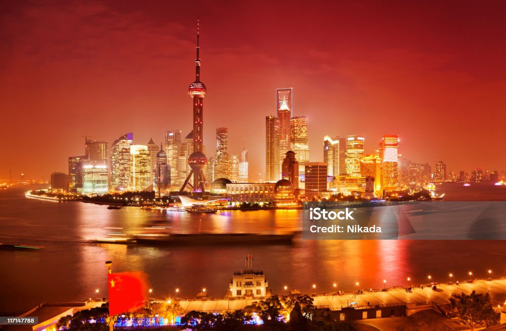 Skyline von Shanghai - Lizenzfrei Anlegestelle Stock-Foto