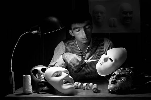 Manufacturer of masks designing new masks