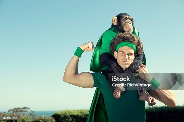 Campeões Do Ambiente - Fotografias de stock e mais imagens de Macaco antropoide - Macaco antropoide, Humor, Super-Herói