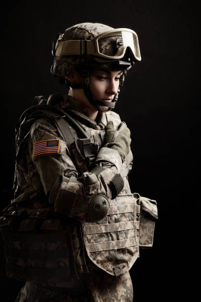 28.400+ Uniforme Militar Mujer Fotografías de stock, fotos e imágenes  libres de derechos - iStock