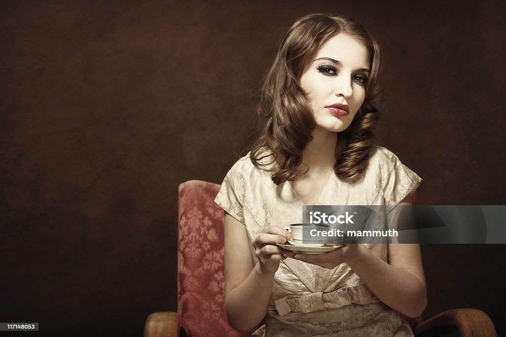 Mädchen im Retro-Café - Lizenzfrei 1920-1929 Stock-Foto