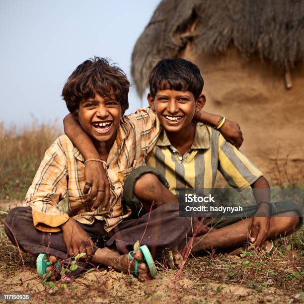 Forever Amigos Foto de stock y más banco de imágenes de Aire libre - Aire libre, Alegre, Asia