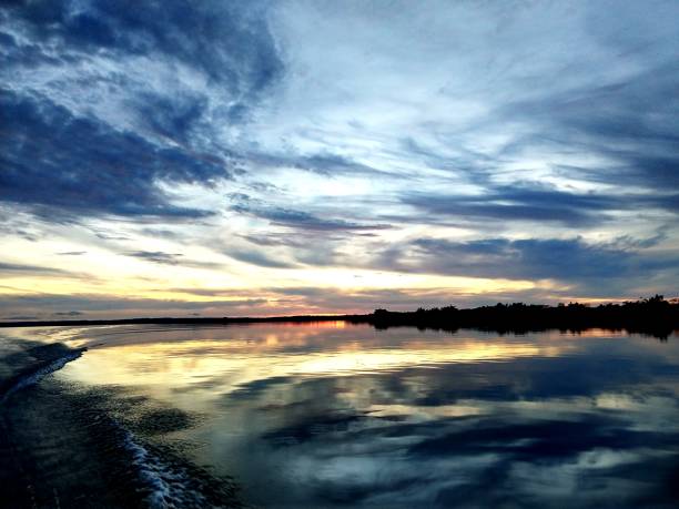 istock Colors of sky 1171565938