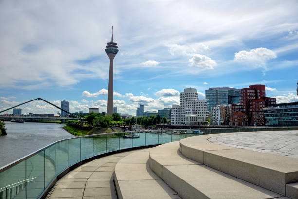 istock Media Harbor in Dusseldorf 1171584185