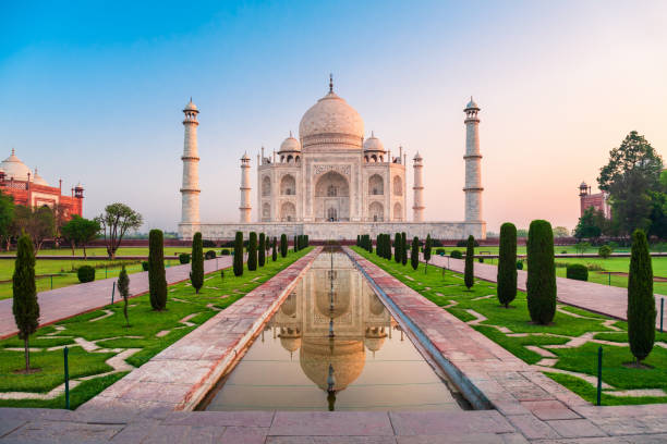 istock Taj Mahal marble mausoleum, Agra 1171586456