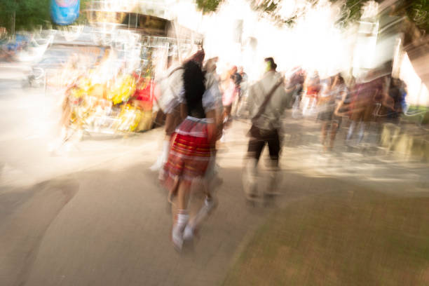 oktoberfest-blumenau, santa catarina-brasilien - german culture oktoberfest dancing lederhosen stock-fotos und bilder