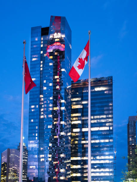 istock Toronto City Skyline at Dusk - CN Tower Reflection 1171610044